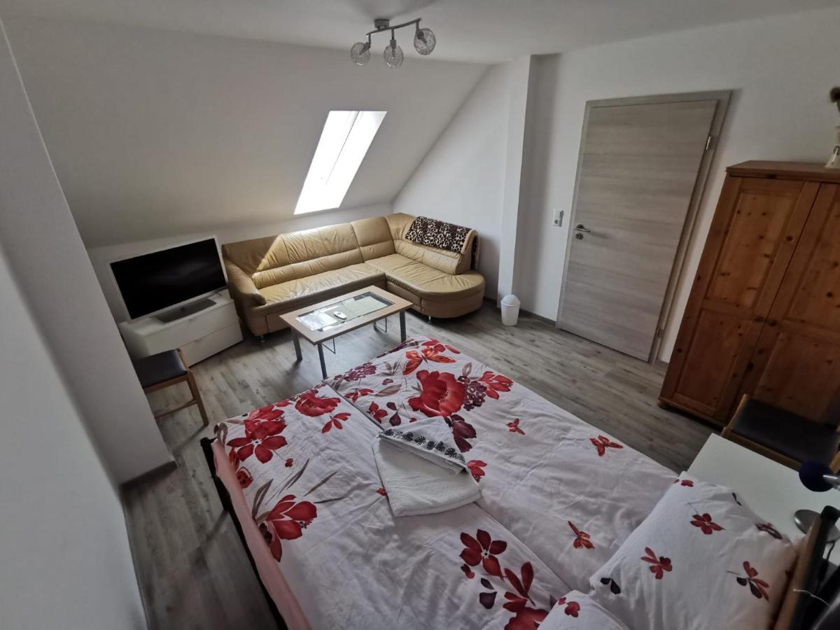 Schmetterling Zimmer Bad Lausick Zewnętrze zdjęcie